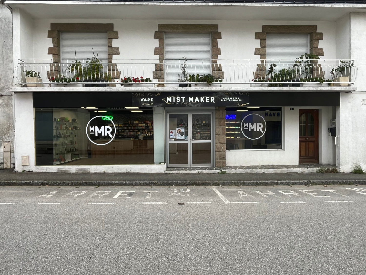Mist-Maker Le Faout Mist-Maker Le Faout